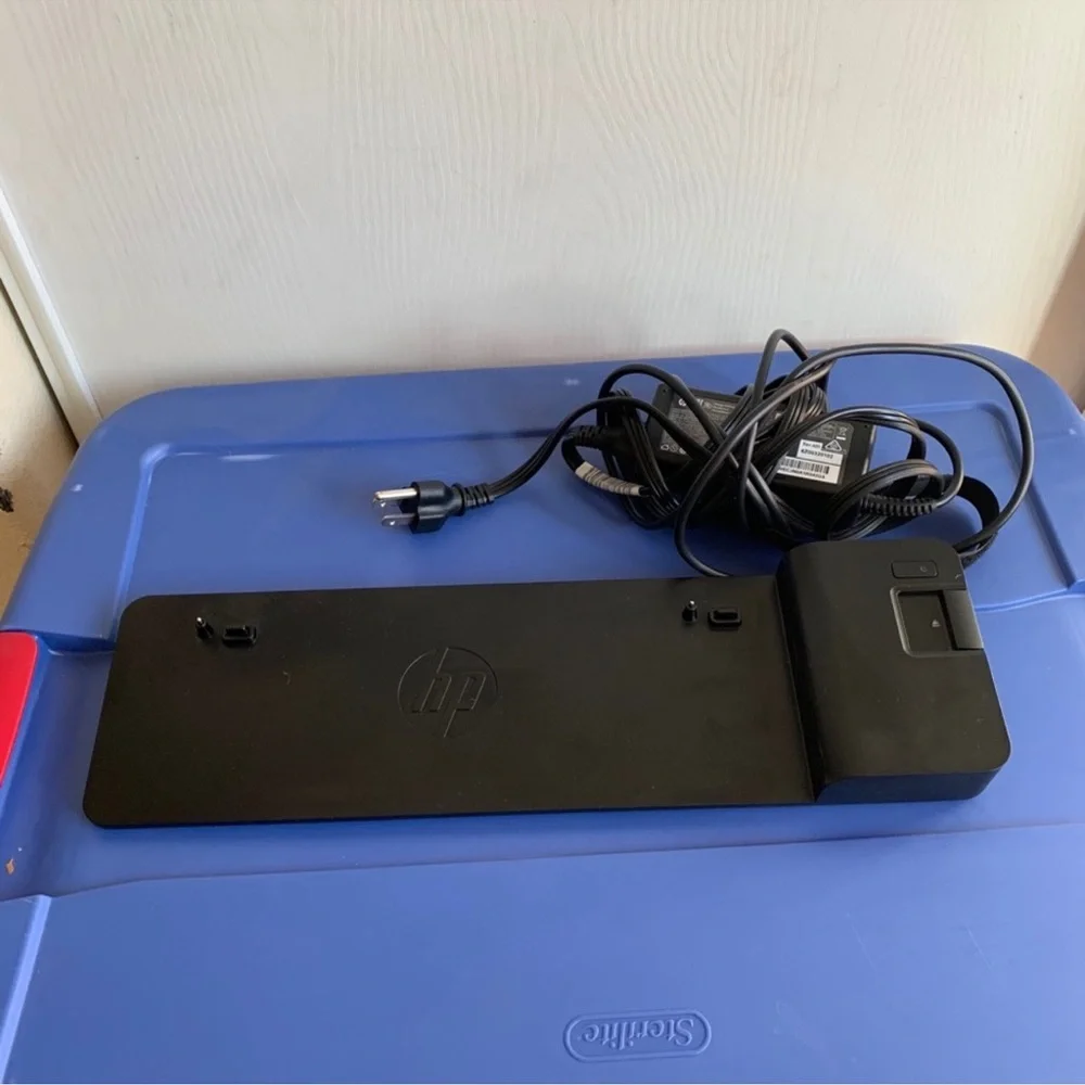 HP ultra slim docking station